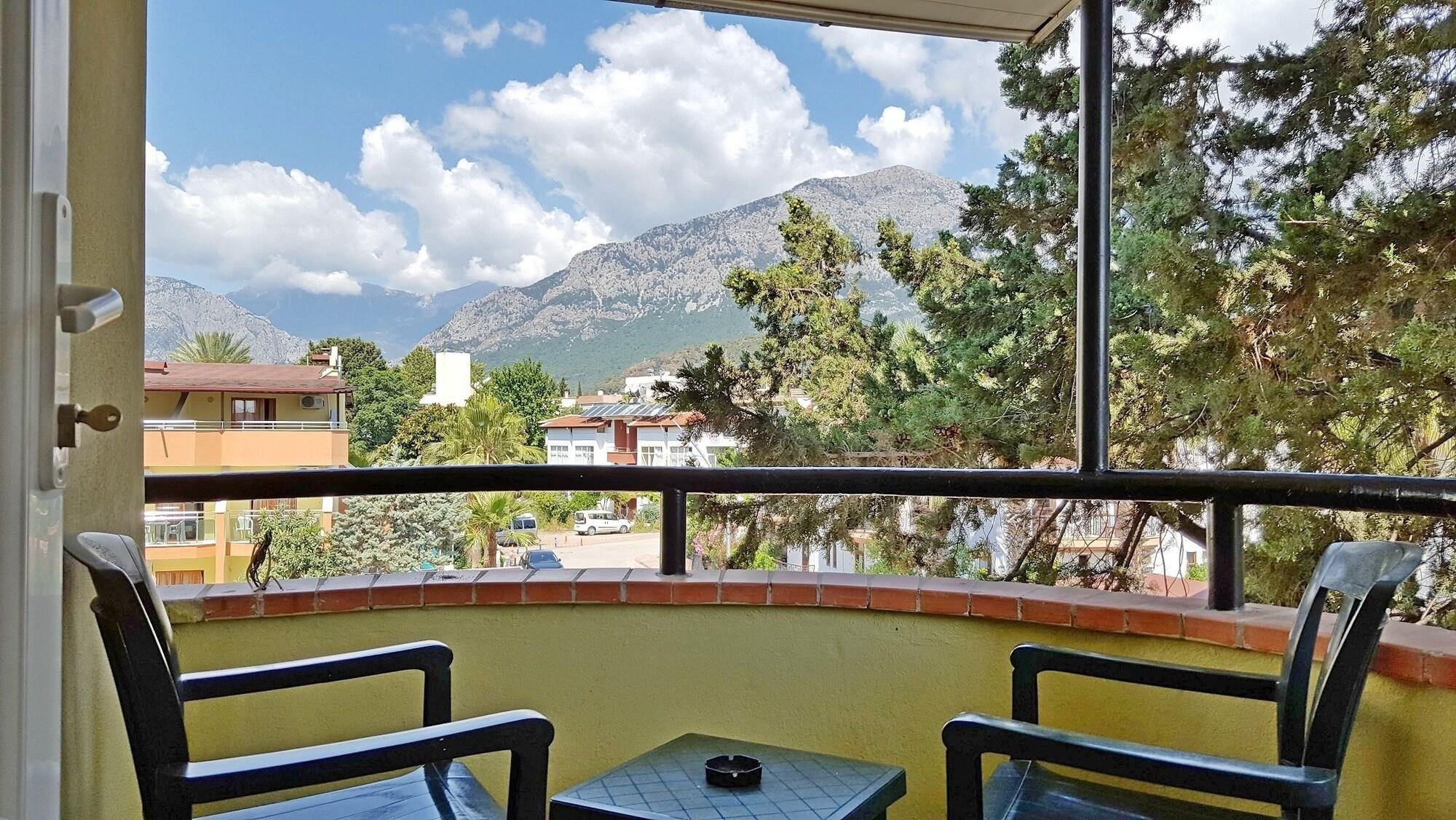 Bade Hotel Kemer Bagian luar foto