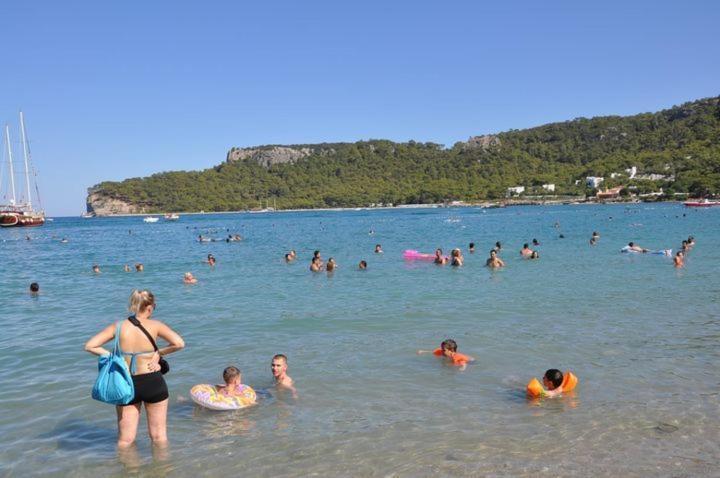 Bade Hotel Kemer Bagian luar foto