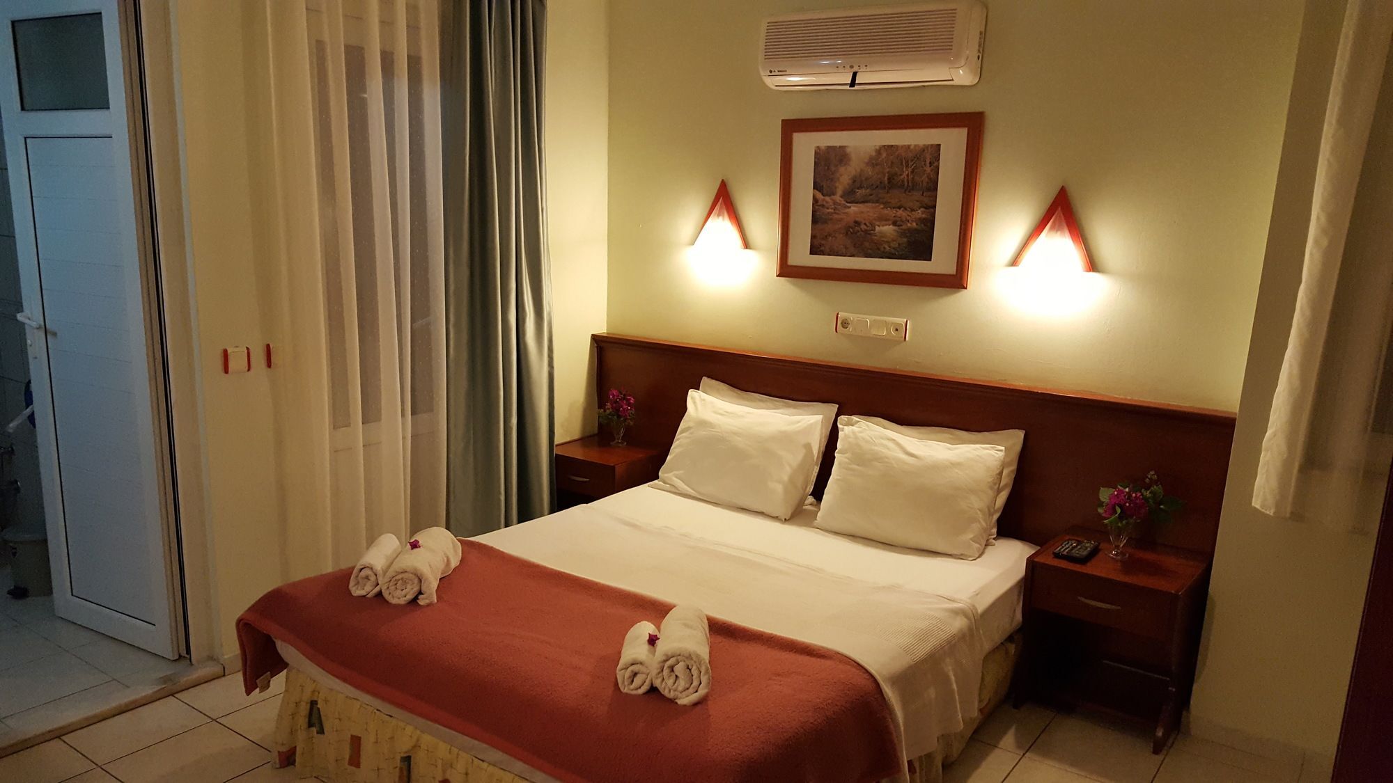Bade Hotel Kemer Bagian luar foto